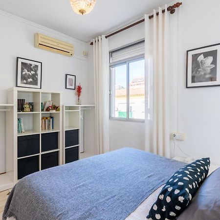 Apartamento Triana Los Remedios Sewilla Zewnętrze zdjęcie