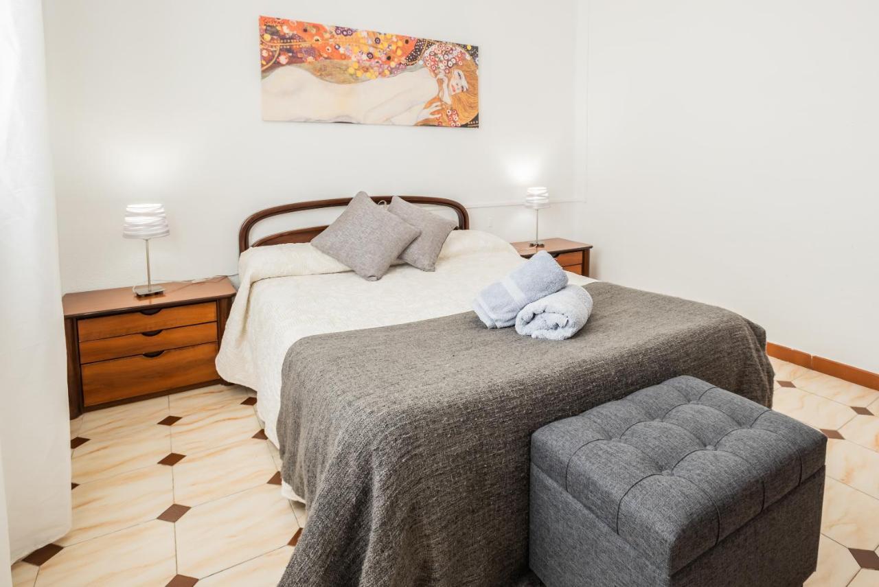 Apartamento Triana Los Remedios Sewilla Zewnętrze zdjęcie